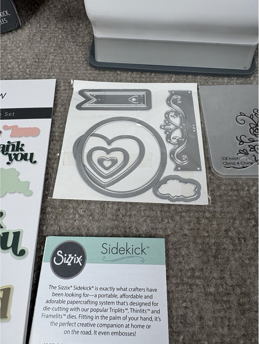Sizzix Sidekick Manual Die Cutting Embossing Machine 661770 w/ Starter Kit Extra - Picture 6 of 16